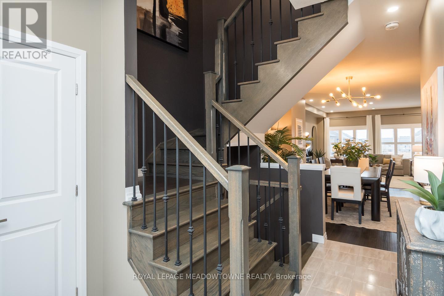 4035 Stadelbauer Drive, Lincoln, Ontario  L3J 0S5 - Photo 5 - X12844186