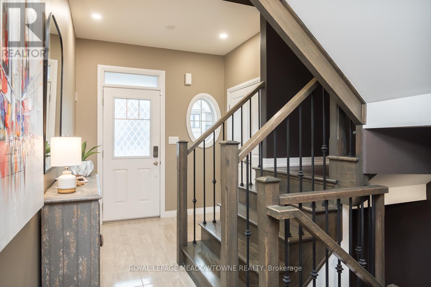 4035 Stadelbauer Drive, Lincoln, Ontario  L3J 0S5 - Photo 7 - X12844186