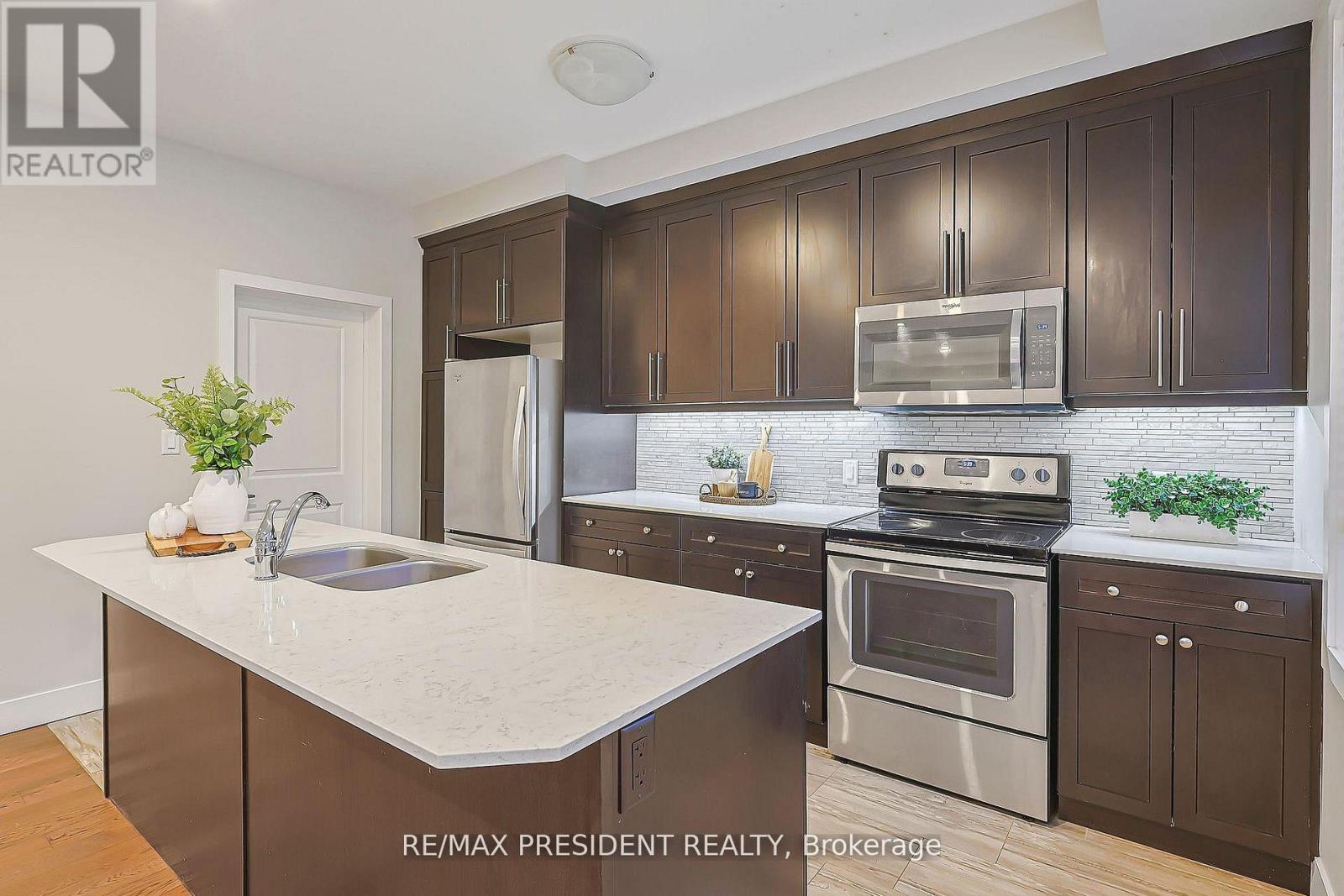 Photo 13 of 38 for 132 - 1960 Dalmagarry Road