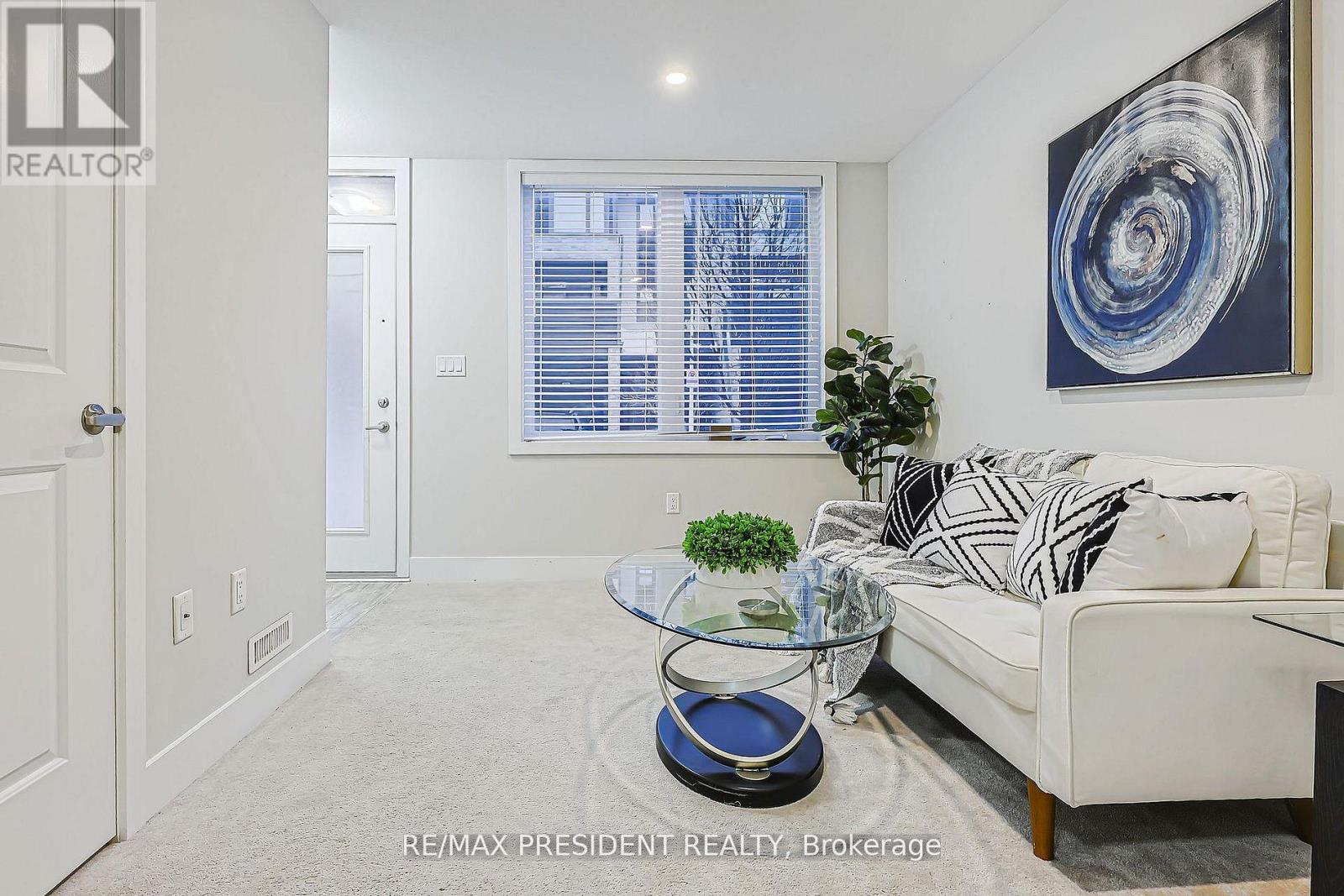 Photo 5 of 38 for 132 - 1960 Dalmagarry Road