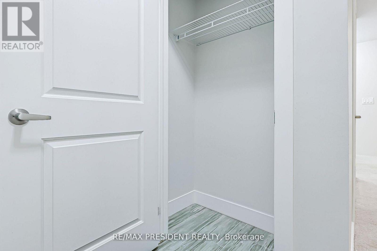 Photo 8 of 38 for 132 - 1960 Dalmagarry Road