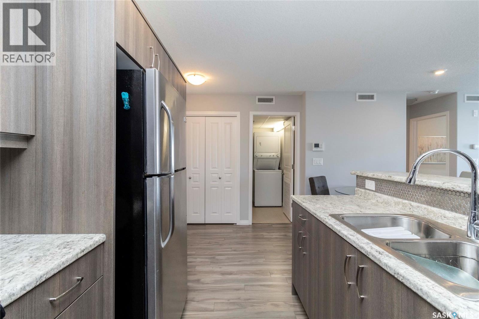 4311 108 Willis Crescent, Saskatoon, Saskatchewan  S7T 0W8 - Photo 5 - SK029643