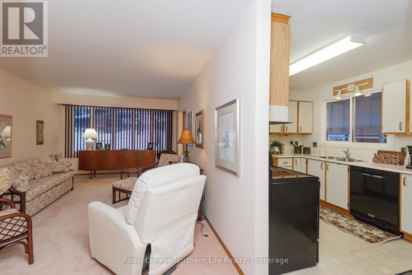 242 Richard Road, North Bay (Birchaven), Ontario  P1A 3C6 - Photo 7 - X12844244