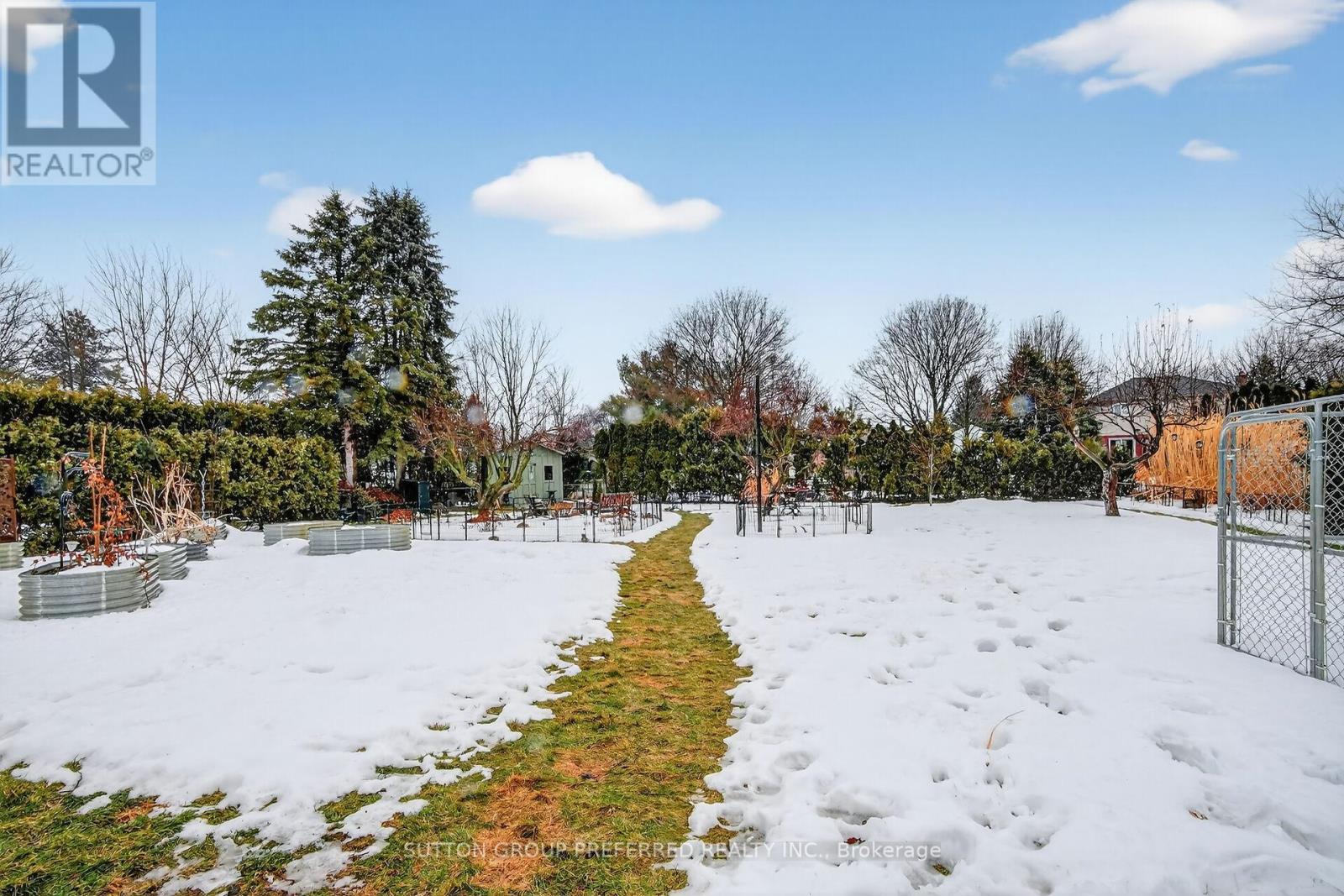 Photo 42 of 50 for 22270 Adelaide Road