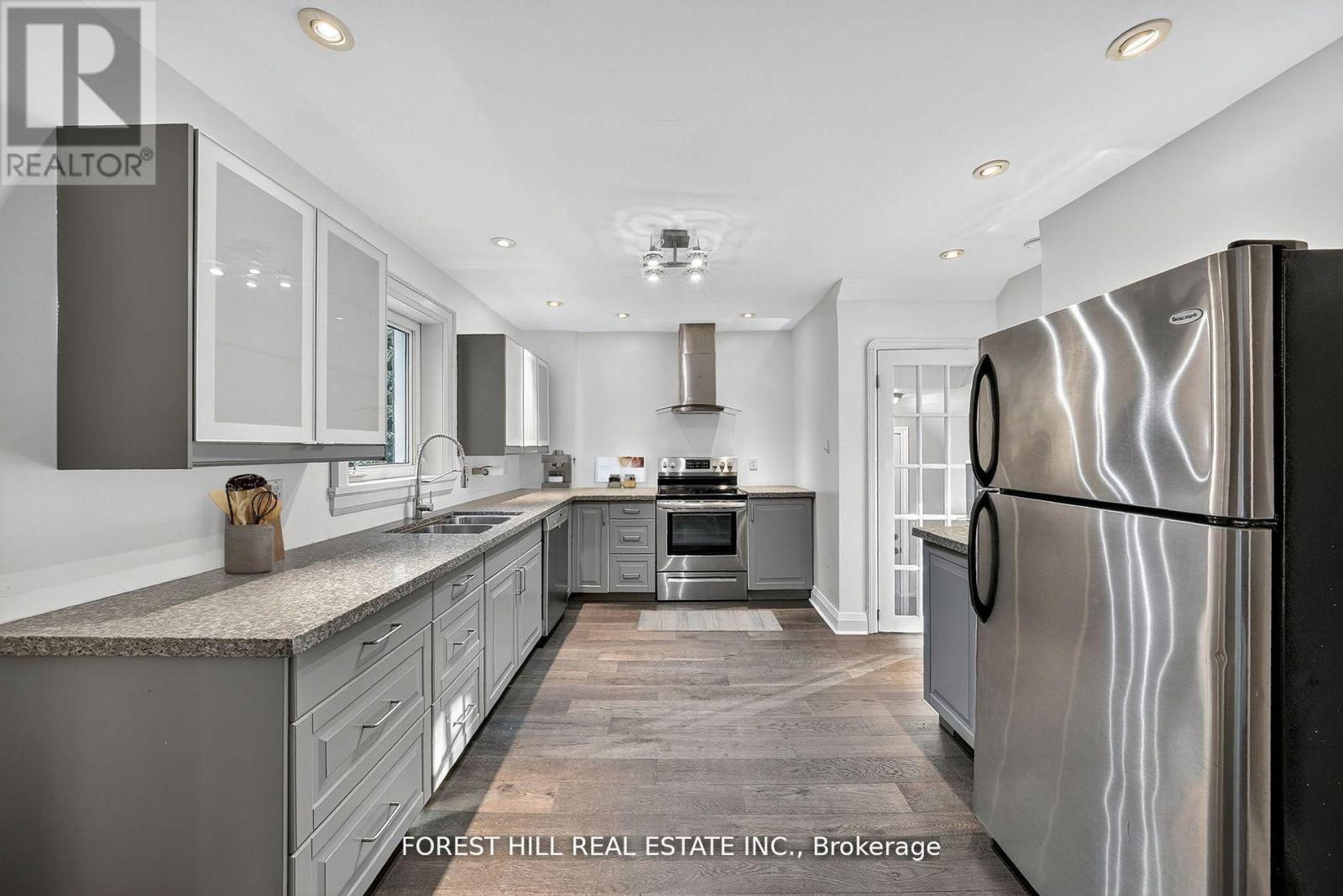 41 Cliffside Drive, Toronto, Ontario  M1N 1K9 - Photo 6 - E12801750