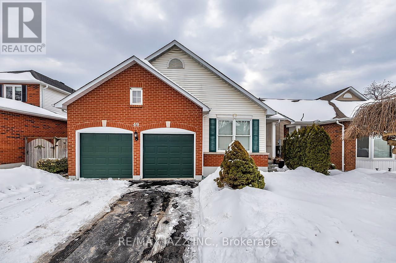 49 HEMMINGWAY DRIVE, clarington (courtice), Ontario