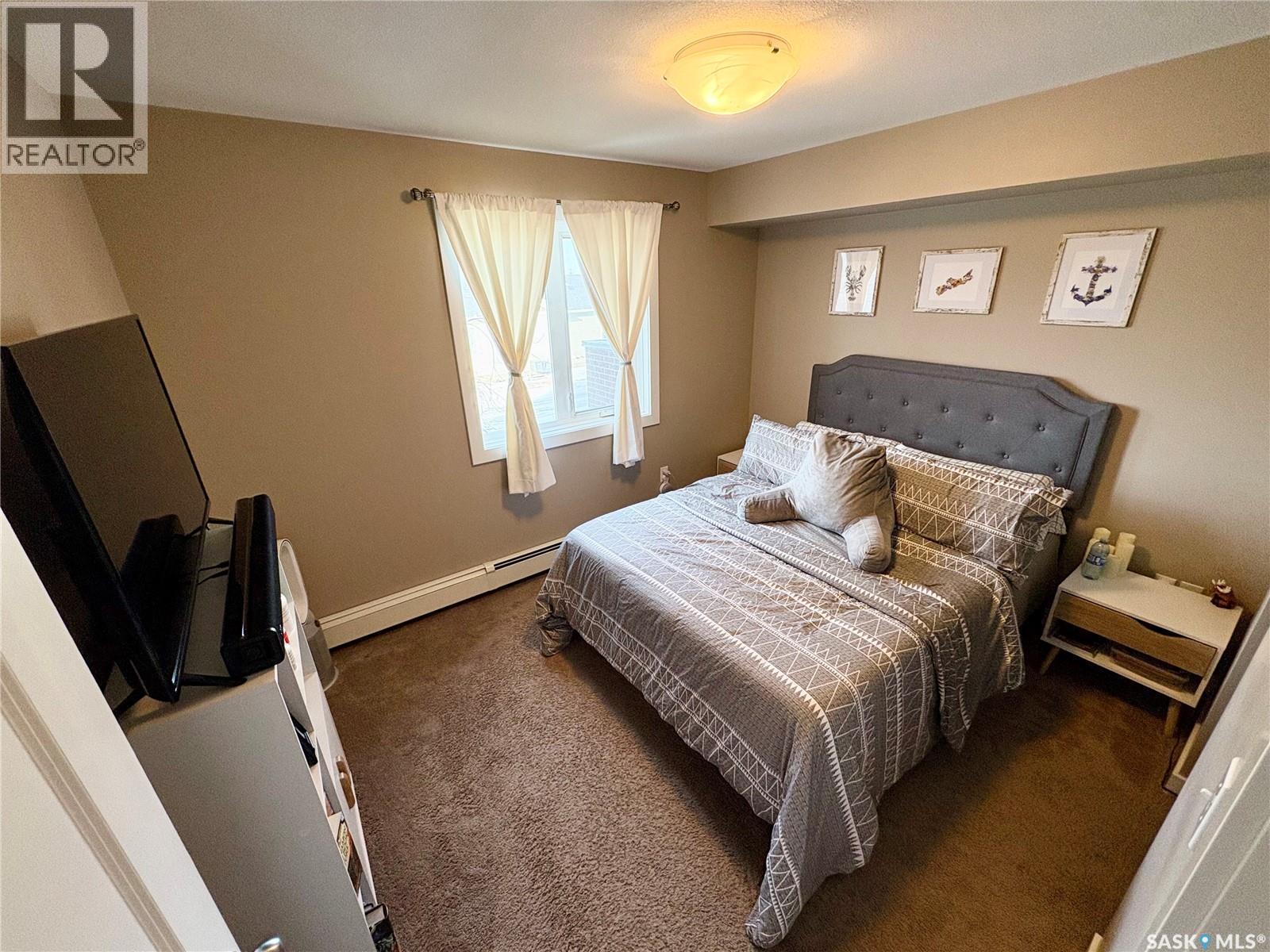 203 820 5th Street Ne, Weyburn, Saskatchewan  S4H 2V2 - Photo 9 - SK029608