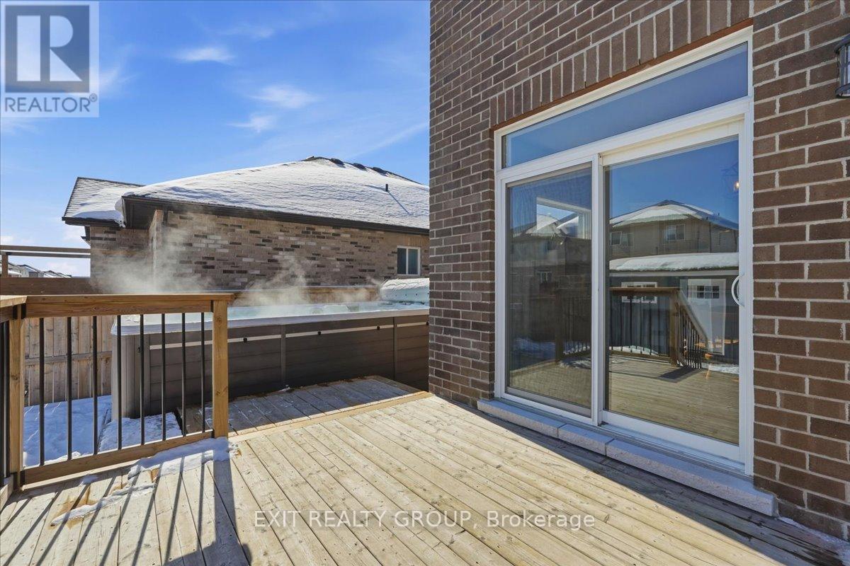 106 Ledgerock Court, Quinte West (Sidney Ward), Ontario  K8R 0A1 - Photo 41 - X12844416