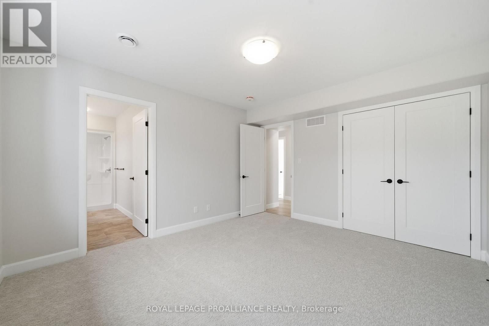 87 Hastings Park Drive, Belleville (Belleville Ward), Ontario  K8P 0J1 - Photo 16 - X12844422