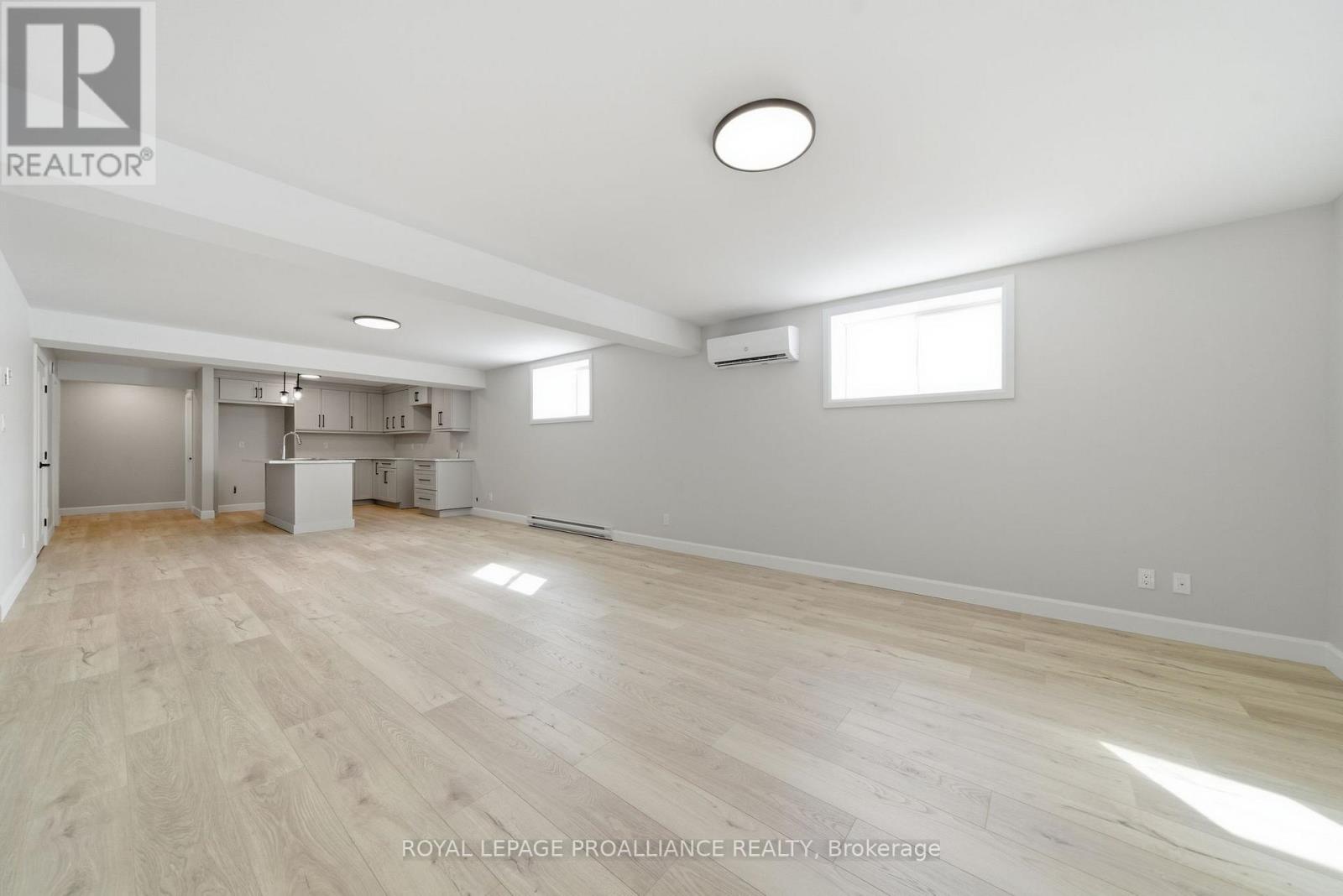 87 Hastings Park Drive, Belleville (Belleville Ward), Ontario  K8P 0J1 - Photo 31 - X12844422