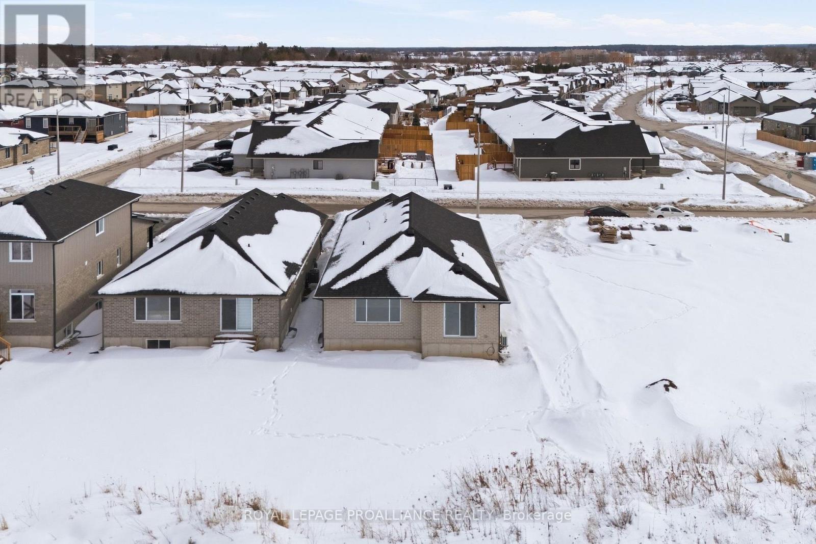 87 Hastings Park Drive, Belleville (Belleville Ward), Ontario  K8P 0J1 - Photo 39 - X12844422