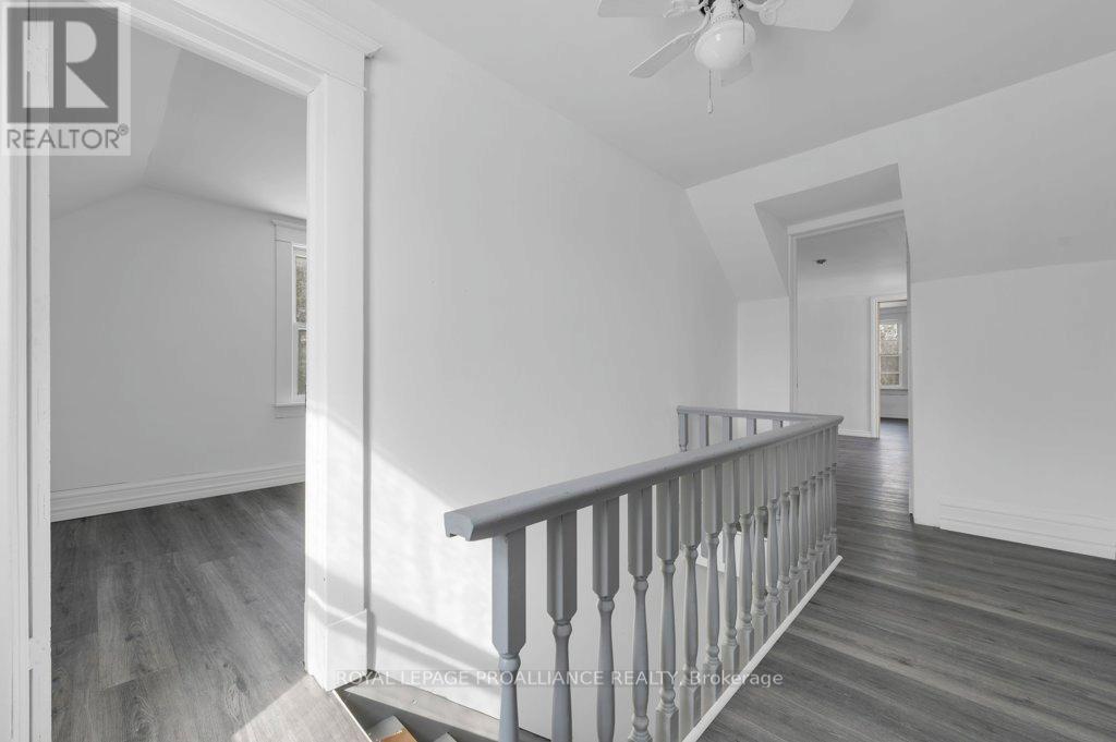 1172 Salem Road, Prince Edward County (Ameliasburg Ward), Ontario  K0K 1T0 - Photo 22 - X12844460