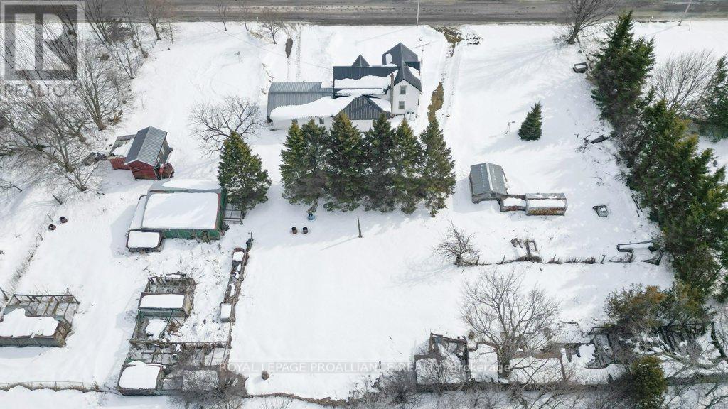 1172 Salem Road, Prince Edward County (Ameliasburg Ward), Ontario  K0K 1T0 - Photo 43 - X12844460