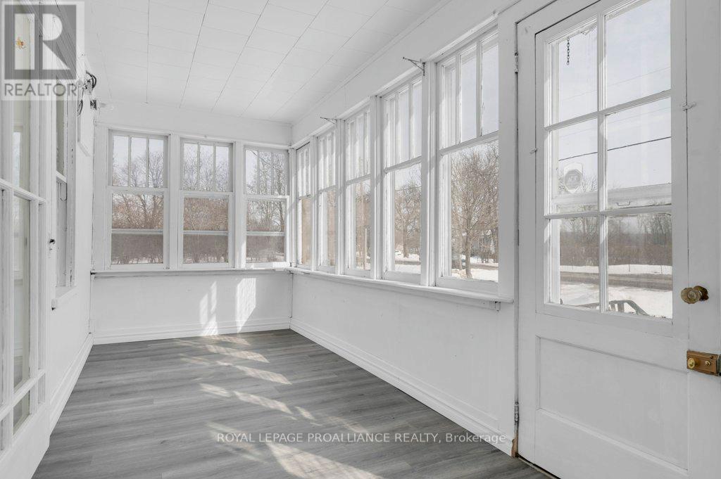 1172 Salem Road, Prince Edward County (Ameliasburg Ward), Ontario  K0K 1T0 - Photo 6 - X12844460