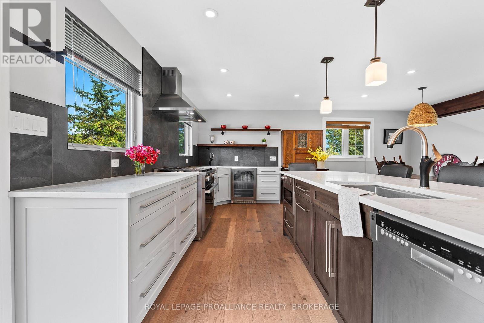 1334 Butternut Creek Road, Kingston (Kingston East (Incl Cfb Kingston)), Ontario  K7L 4V3 - Photo 14 - X12844408