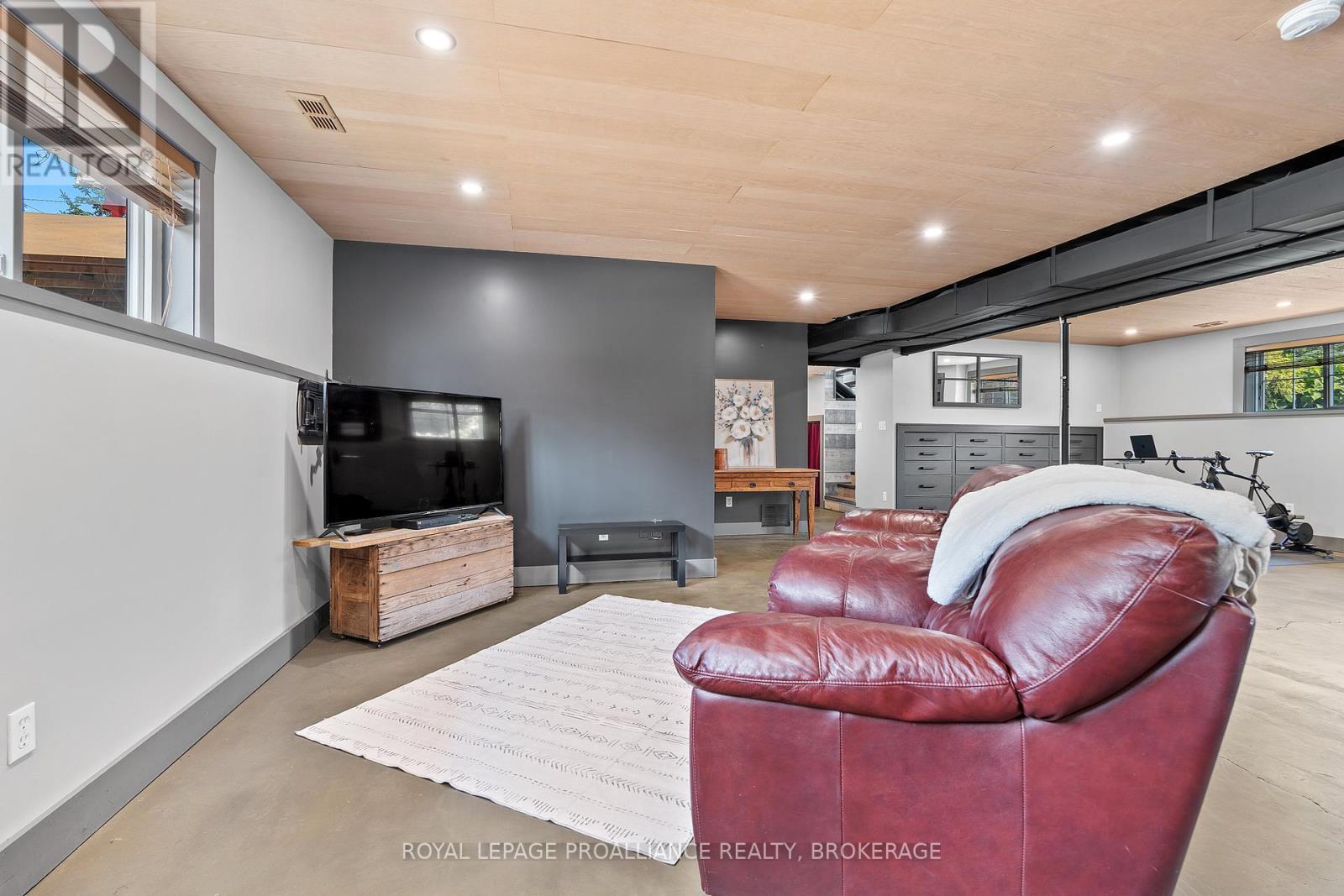 1334 Butternut Creek Road, Kingston (Kingston East (Incl Cfb Kingston)), Ontario  K7L 4V3 - Photo 30 - X12844408