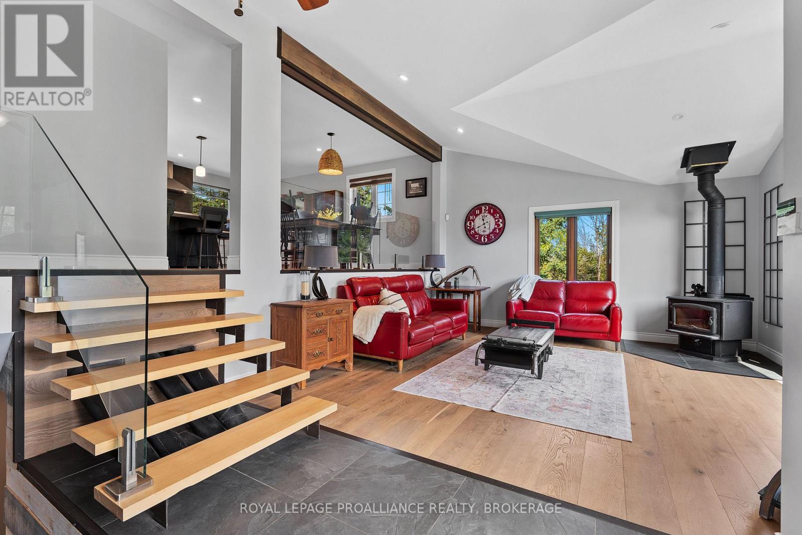 1334 Butternut Creek Road, Kingston (Kingston East (Incl Cfb Kingston)), Ontario  K7L 4V3 - Photo 6 - X12844408