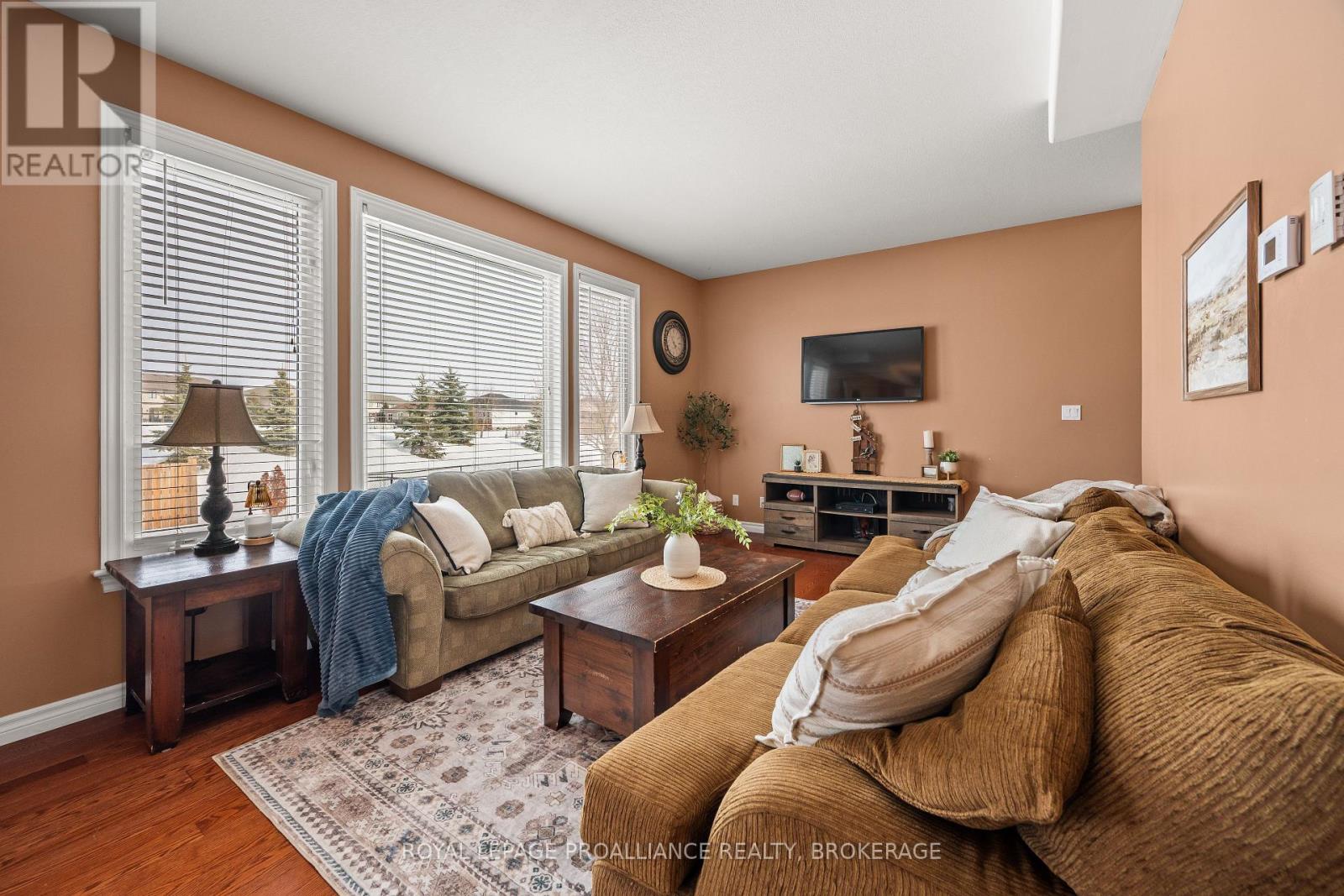 121 Blakely Street, Loyalist (Amherstview), Ontario  K7N 0A3 - Photo 11 - X12844438