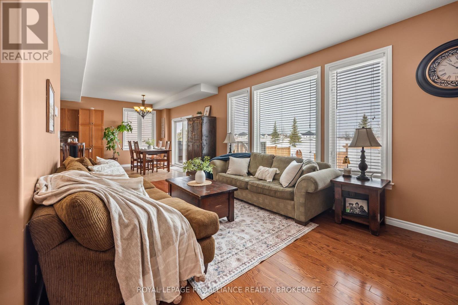 121 Blakely Street, Loyalist (Amherstview), Ontario  K7N 0A3 - Photo 12 - X12844438