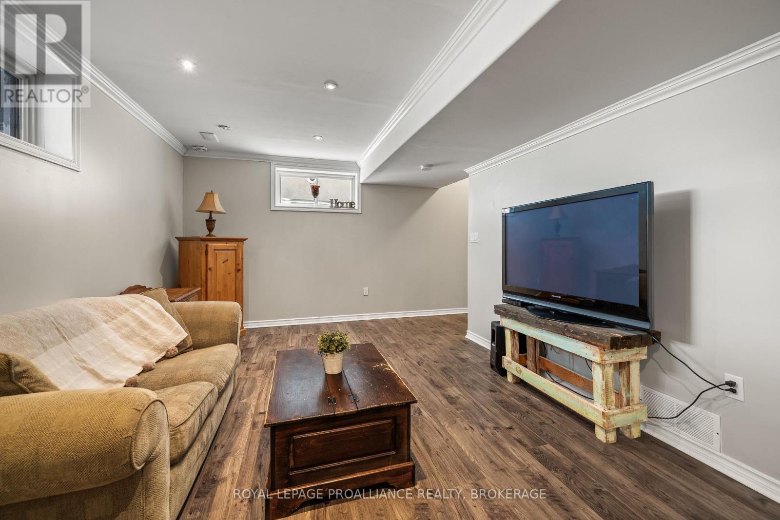 121 Blakely Street, Loyalist (Amherstview), Ontario  K7N 0A3 - Photo 28 - X12844438