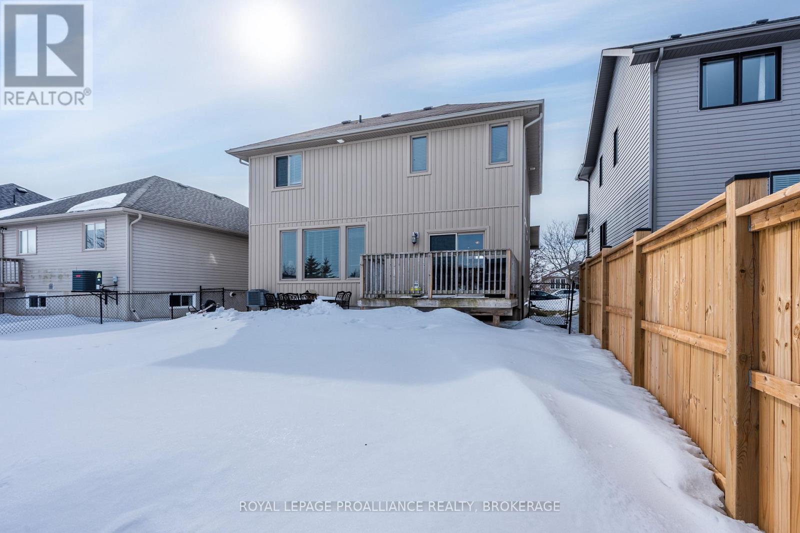 121 Blakely Street, Loyalist (Amherstview), Ontario  K7N 0A3 - Photo 33 - X12844438