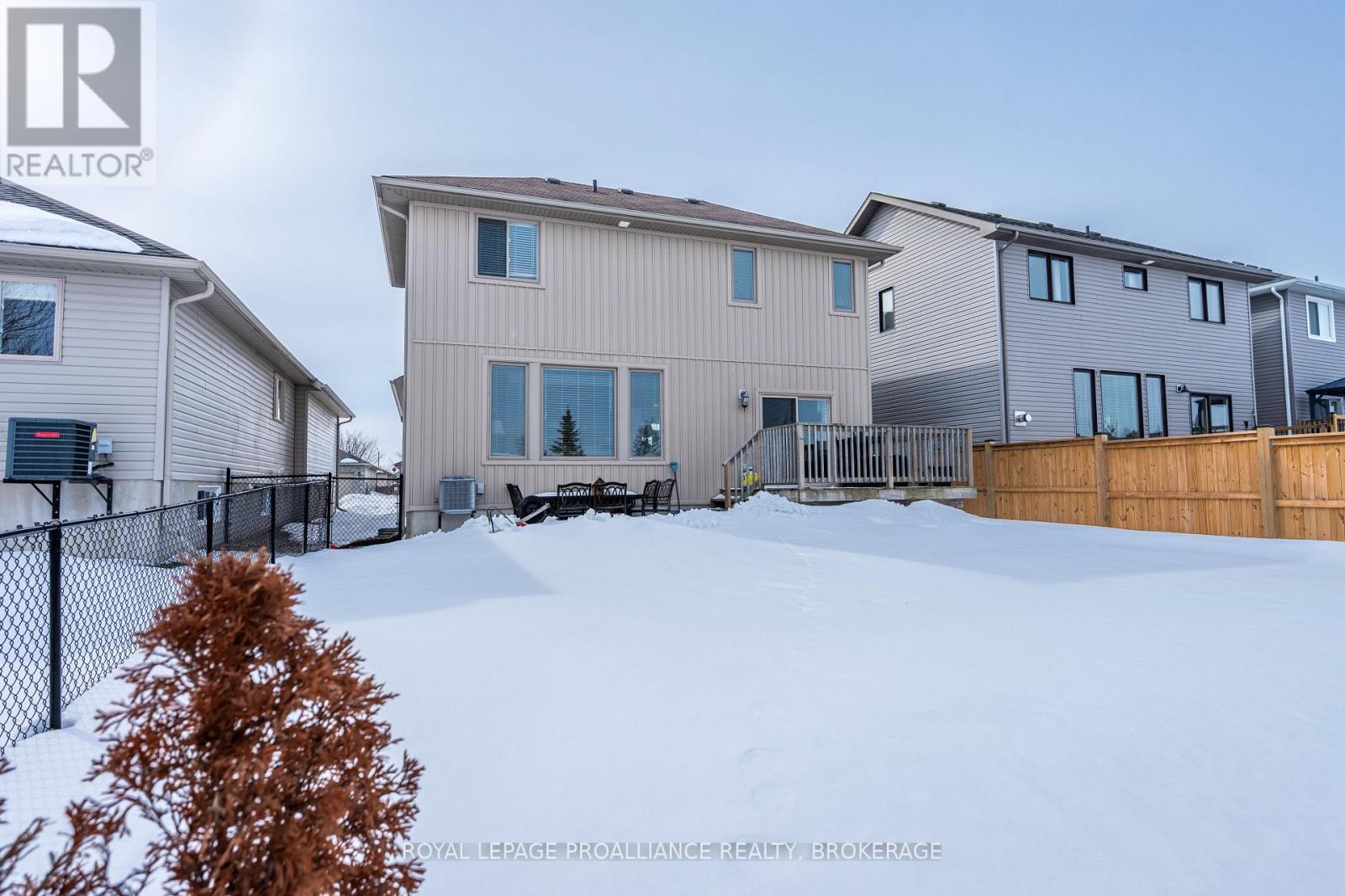 121 Blakely Street, Loyalist (Amherstview), Ontario  K7N 0A3 - Photo 35 - X12844438