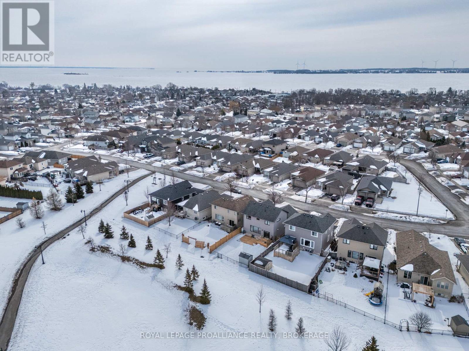 121 Blakely Street, Loyalist (Amherstview), Ontario  K7N 0A3 - Photo 41 - X12844438