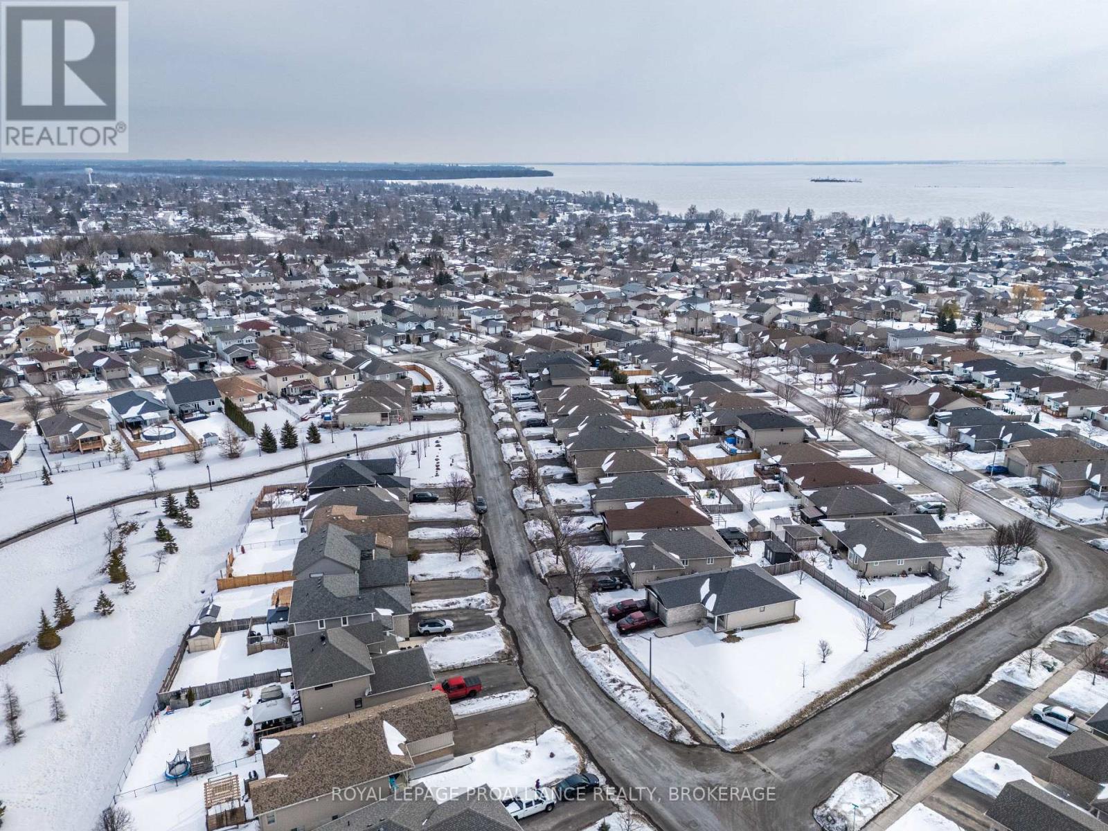 121 Blakely Street, Loyalist (Amherstview), Ontario  K7N 0A3 - Photo 42 - X12844438