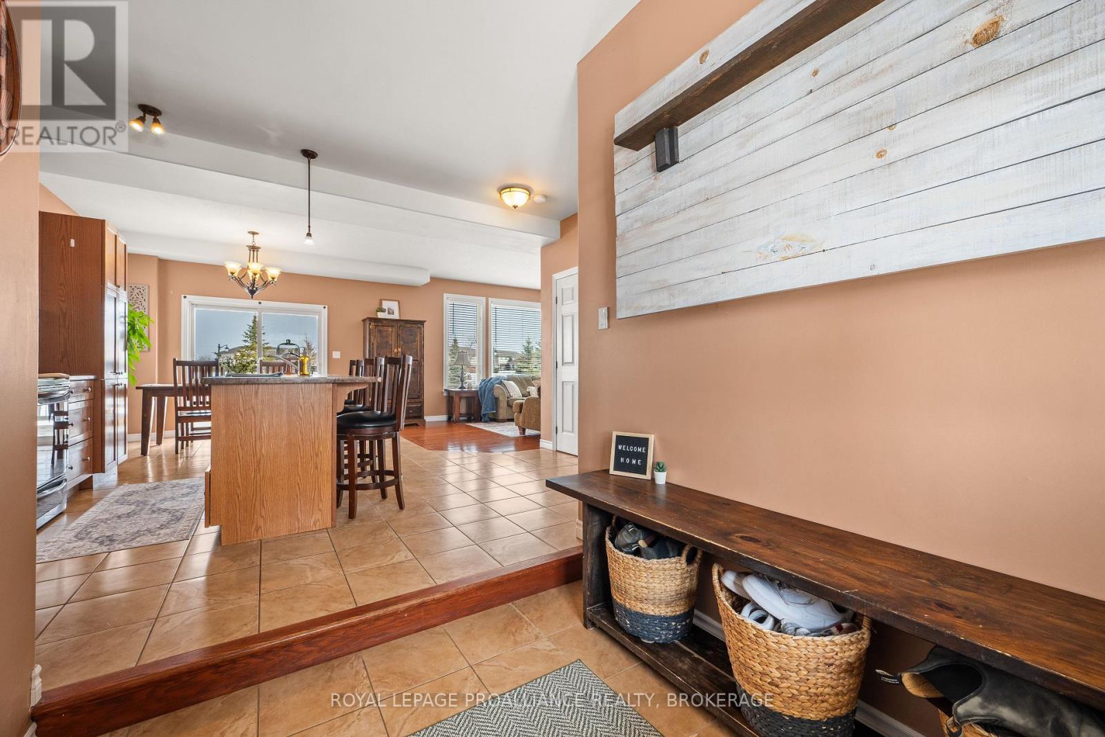 121 Blakely Street, Loyalist (Amherstview), Ontario  K7N 0A3 - Photo 5 - X12844438