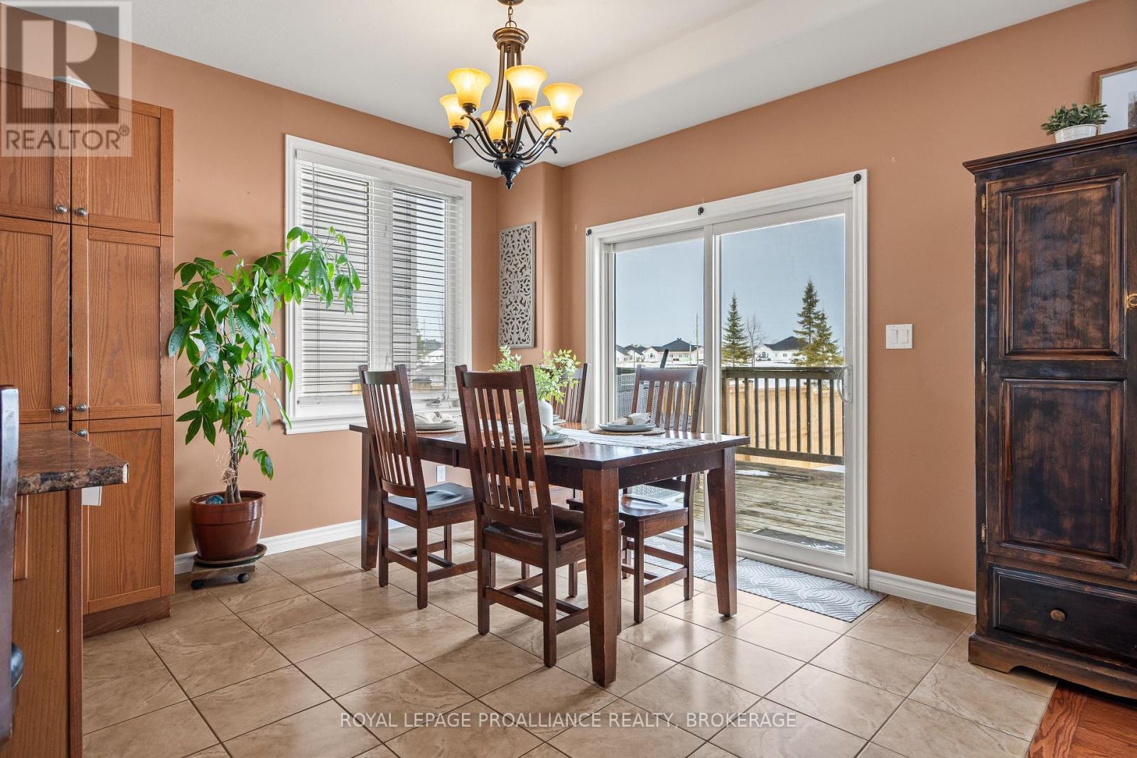 121 Blakely Street, Loyalist (Amherstview), Ontario  K7N 0A3 - Photo 8 - X12844438