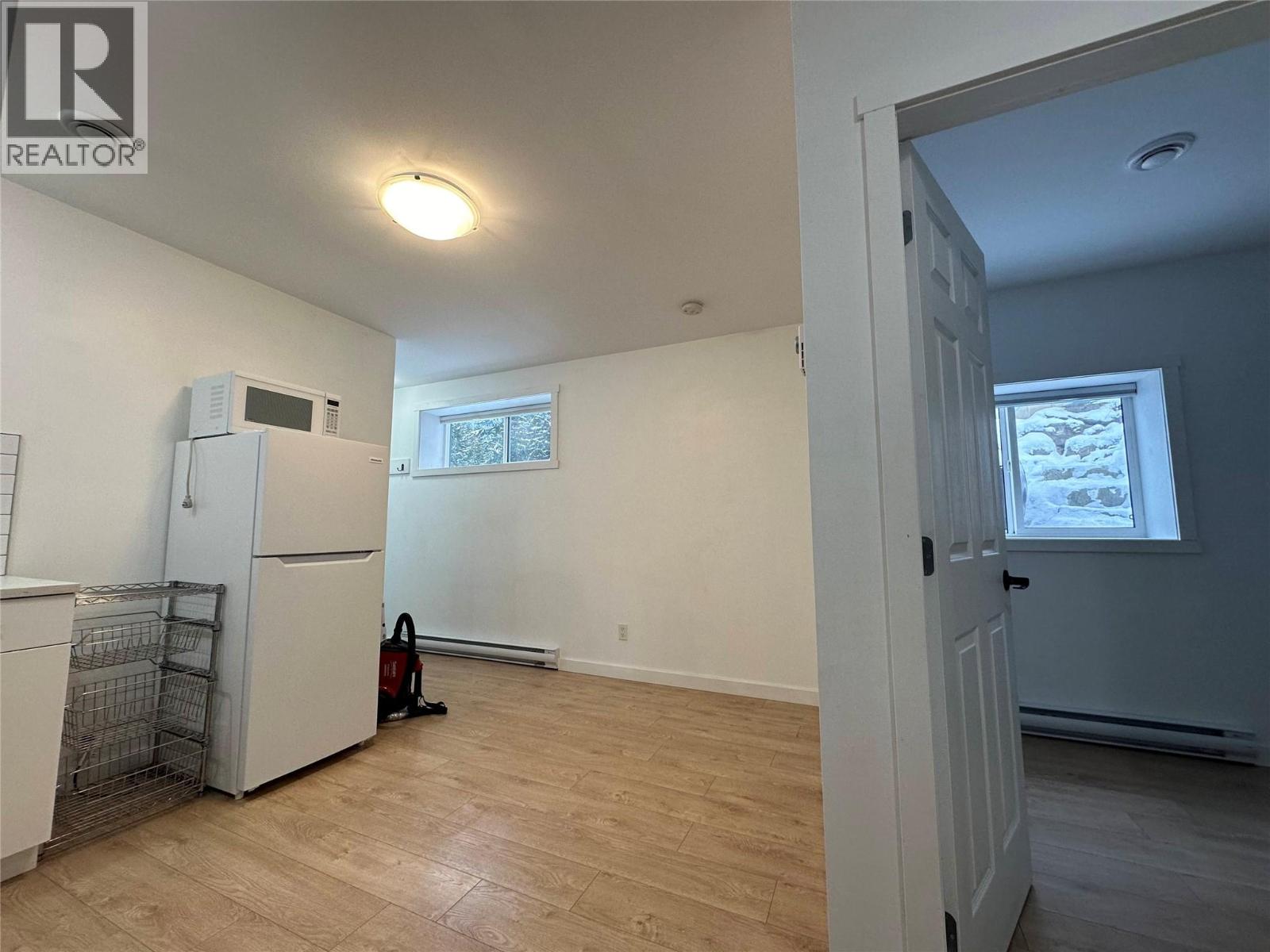 2410 Perrier Lane Unit# B, Nelson, British Columbia  V1L 7C3 - Photo 35 - 10377420
