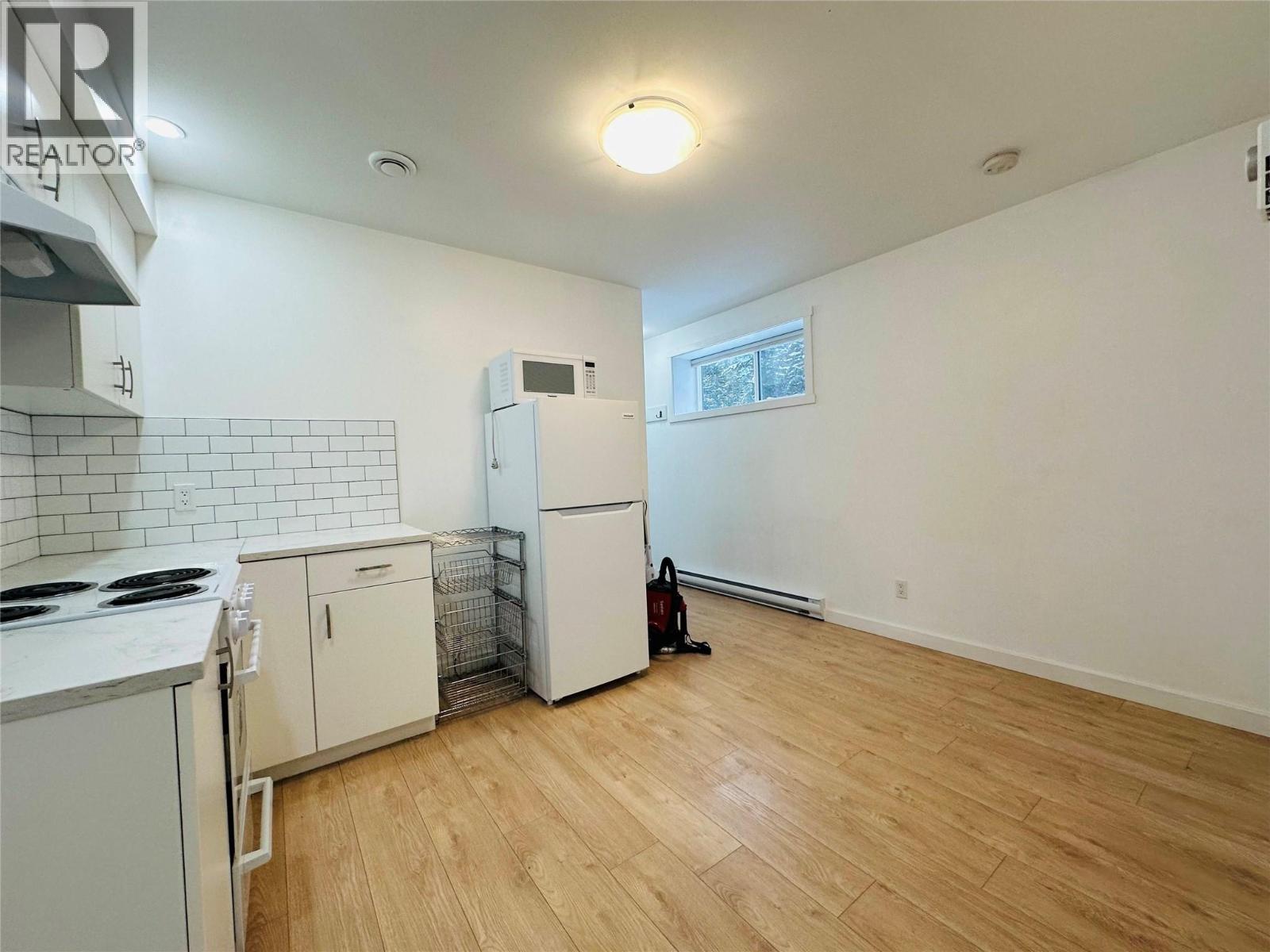 2410 Perrier Lane Unit# B, Nelson, British Columbia  V1L 7C3 - Photo 37 - 10377420