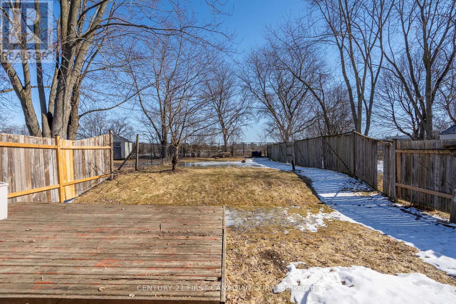 332 Base Line Road W, London South, Ontario  N6J 1W1 - Photo 25 - X12844570