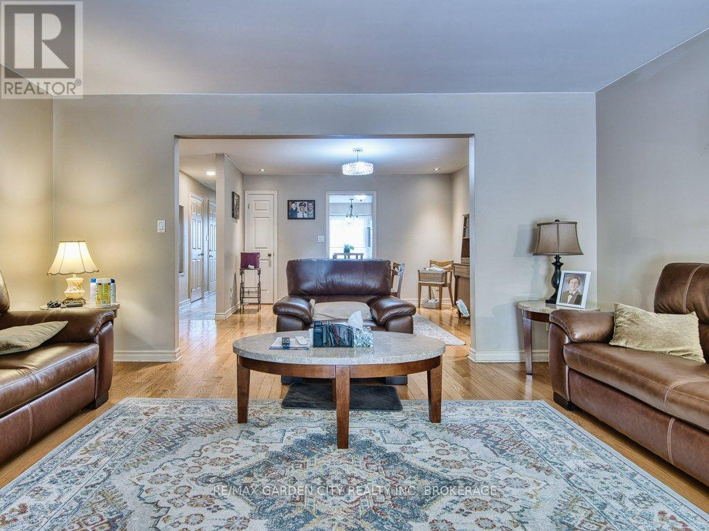 7 - 259 Scott Street, St. Catharines, Ontario  L2N 1H9 - Photo 12 - X12771812