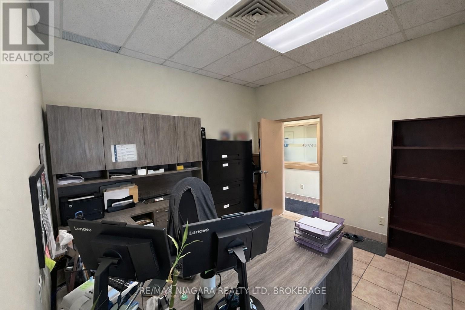 577 Industrial Drive, Fort Erie (Central), Ontario  L2A 5M4 - Photo 12 - X12843334