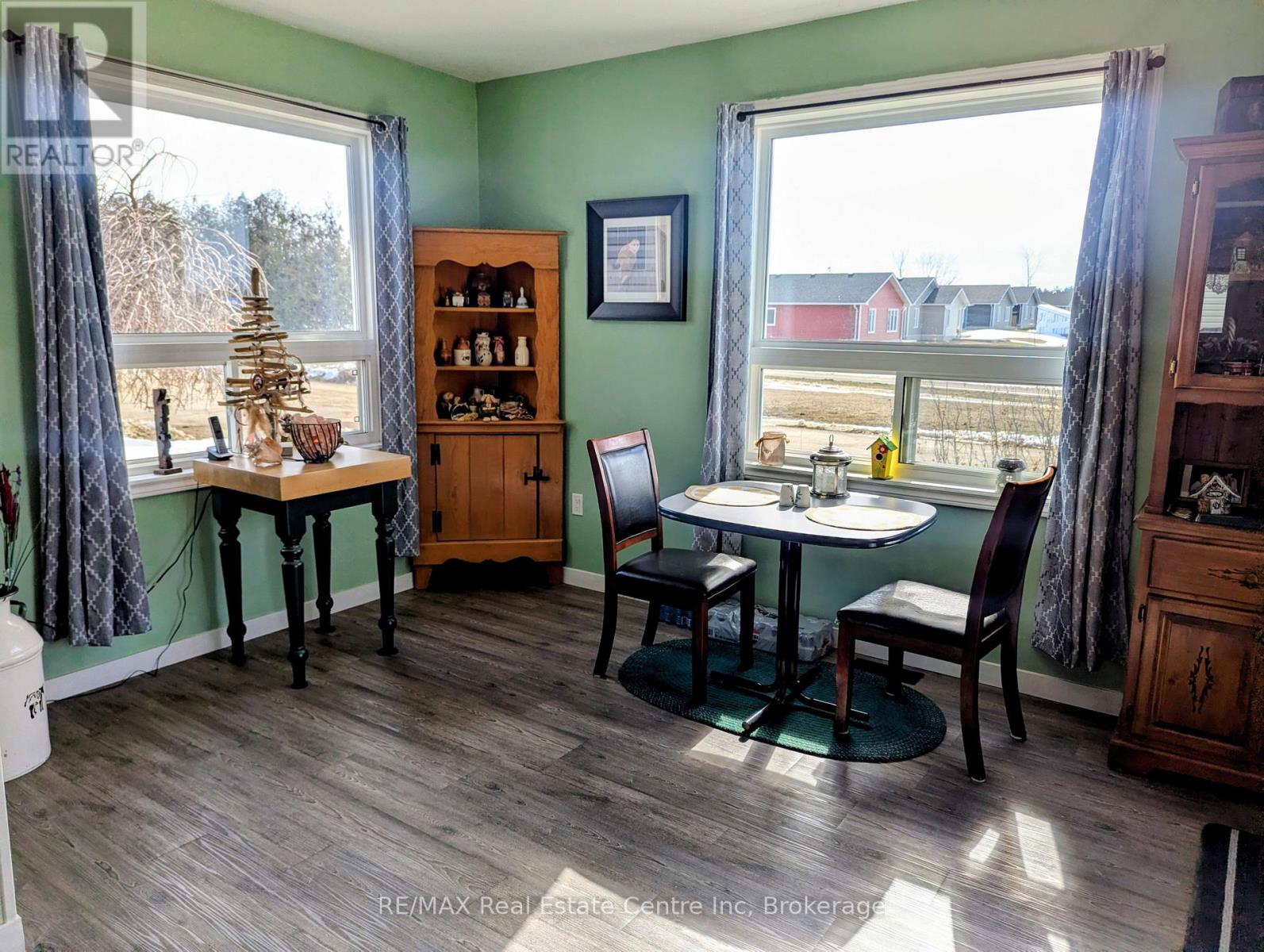 27 Cranberry Drive N, Ashfield-Colborne-Wawanosh, Ontario  N7A 3Y3 - Photo 7 - X12843720