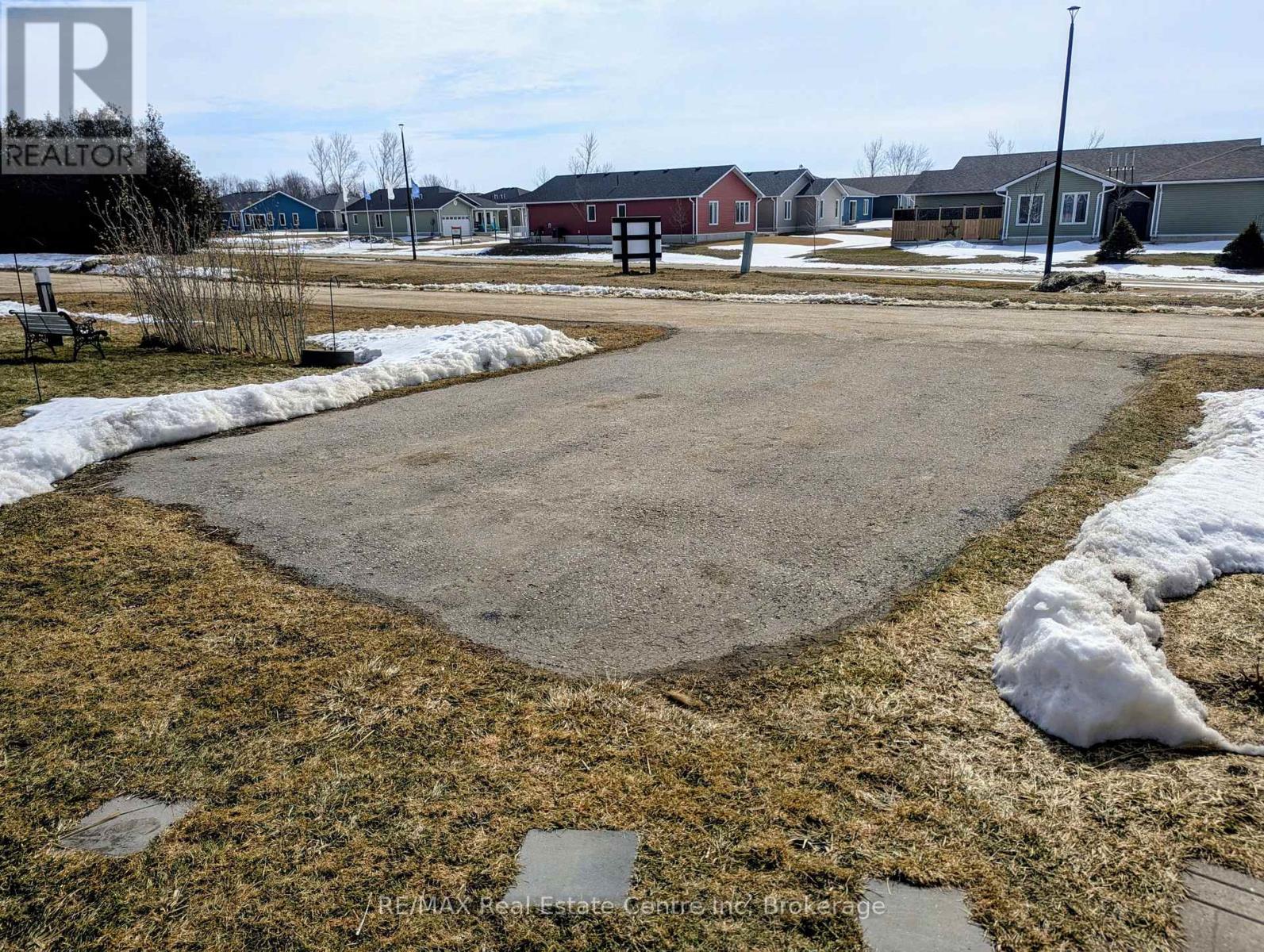 27 Cranberry Drive N, Ashfield-Colborne-Wawanosh, Ontario  N7A 3Y3 - Photo 28 - X12843720