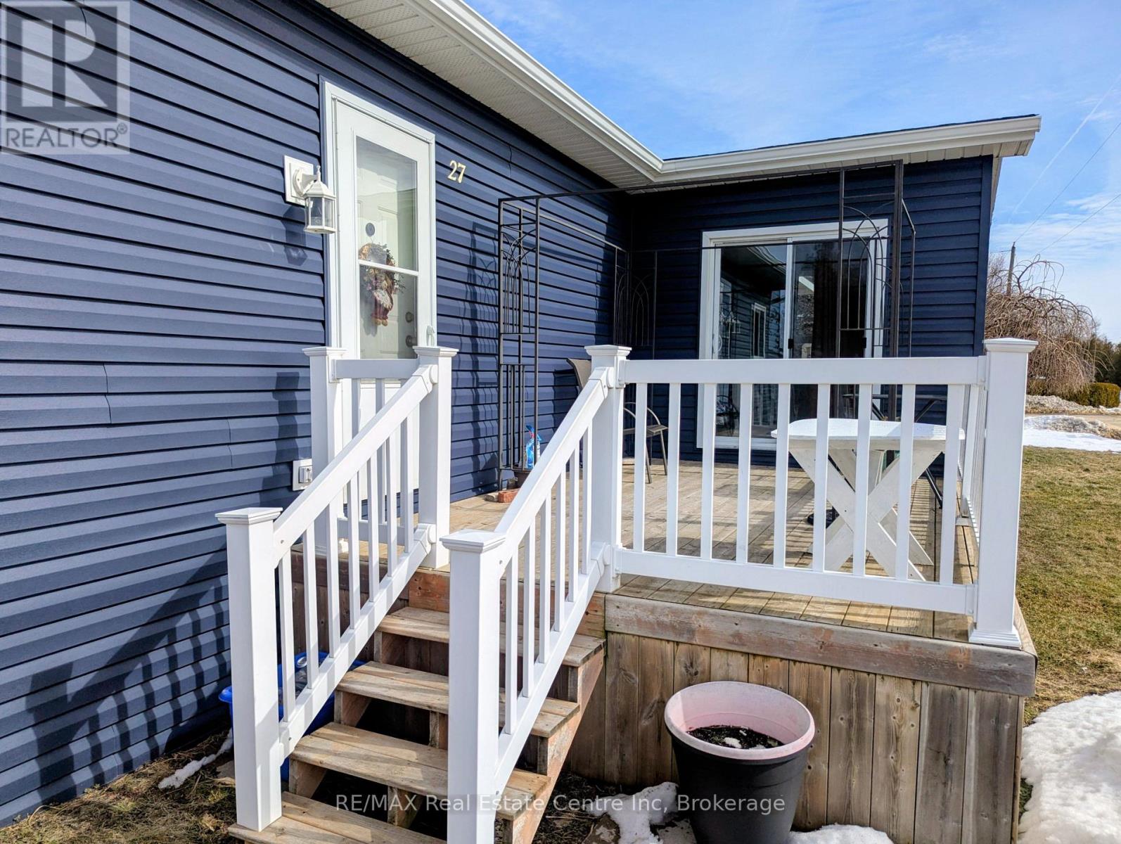 27 Cranberry Drive N, Ashfield-Colborne-Wawanosh, Ontario  N7A 3Y3 - Photo 30 - X12843720