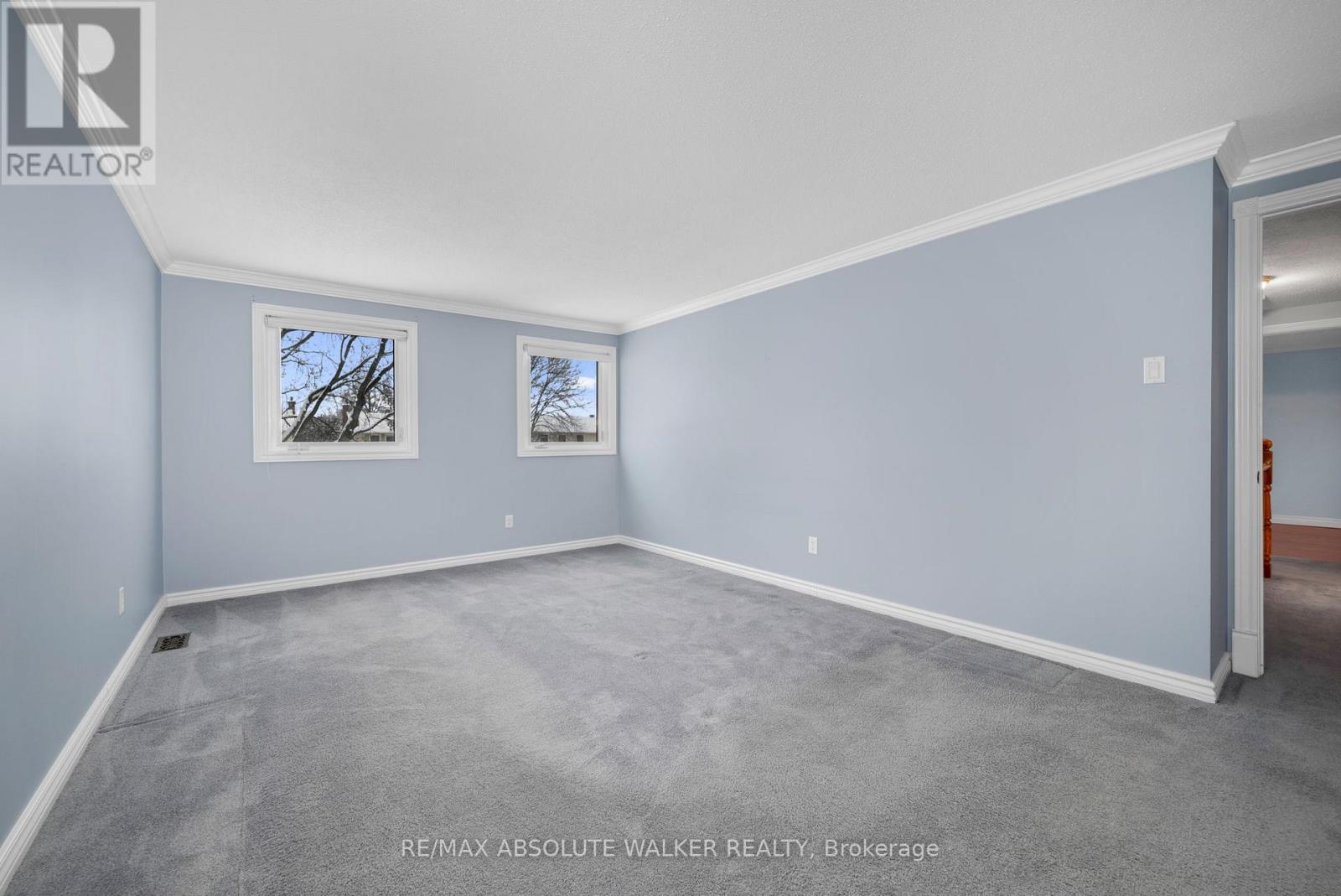 944 Raftsman Lane, Ottawa, Ontario  K1C 2V8 - Photo 26 - X12844318