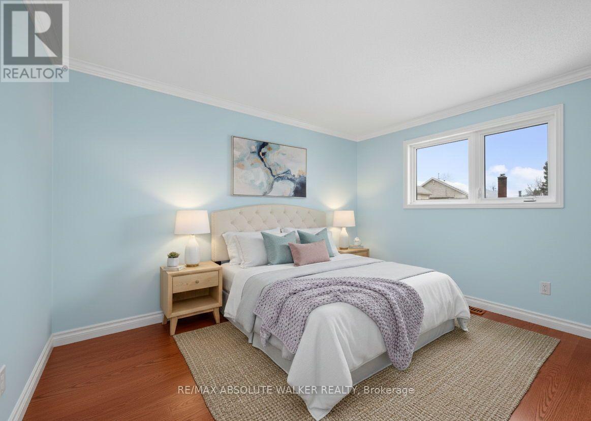 944 Raftsman Lane, Ottawa, Ontario  K1C 2V8 - Photo 31 - X12844318