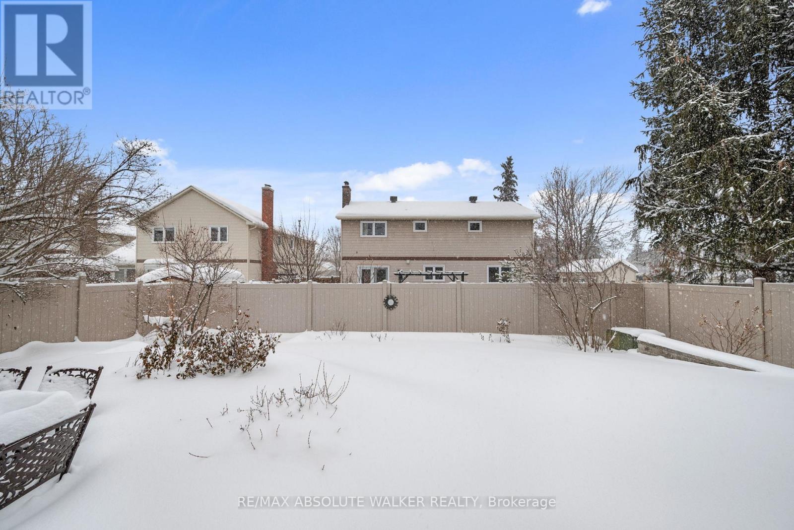 944 Raftsman Lane, Ottawa, Ontario  K1C 2V8 - Photo 41 - X12844318