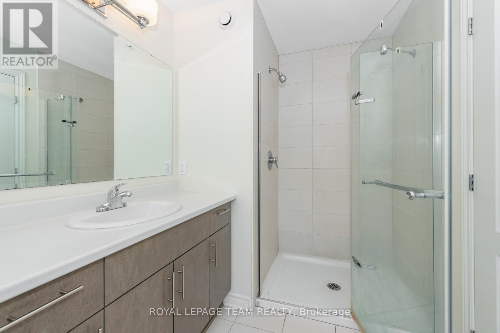 711 Sora Way, Ottawa, Ontario  K1T 0R3 - Photo 25 - X12844388