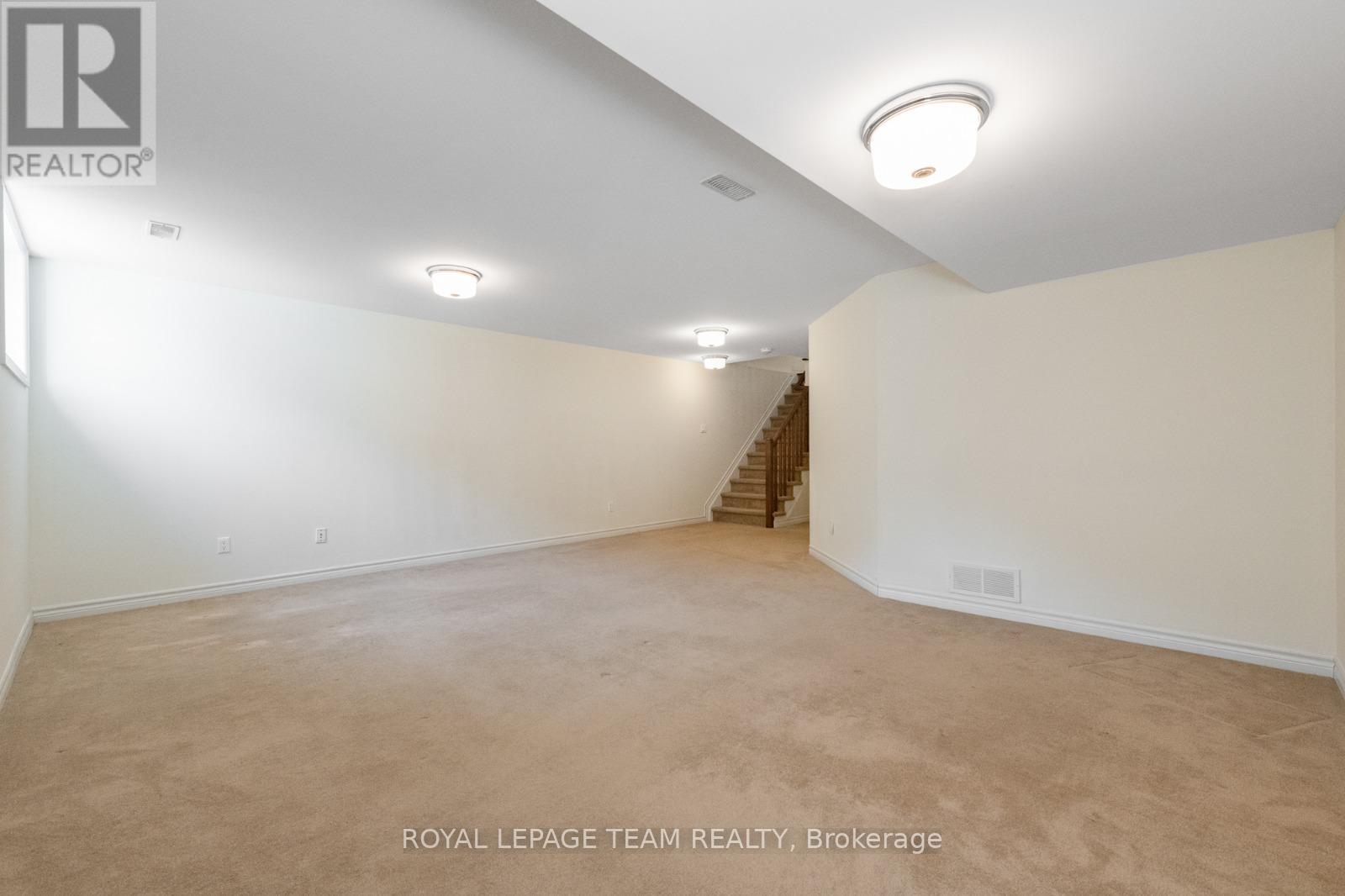 711 Sora Way, Ottawa, Ontario  K1T 0R3 - Photo 40 - X12844388