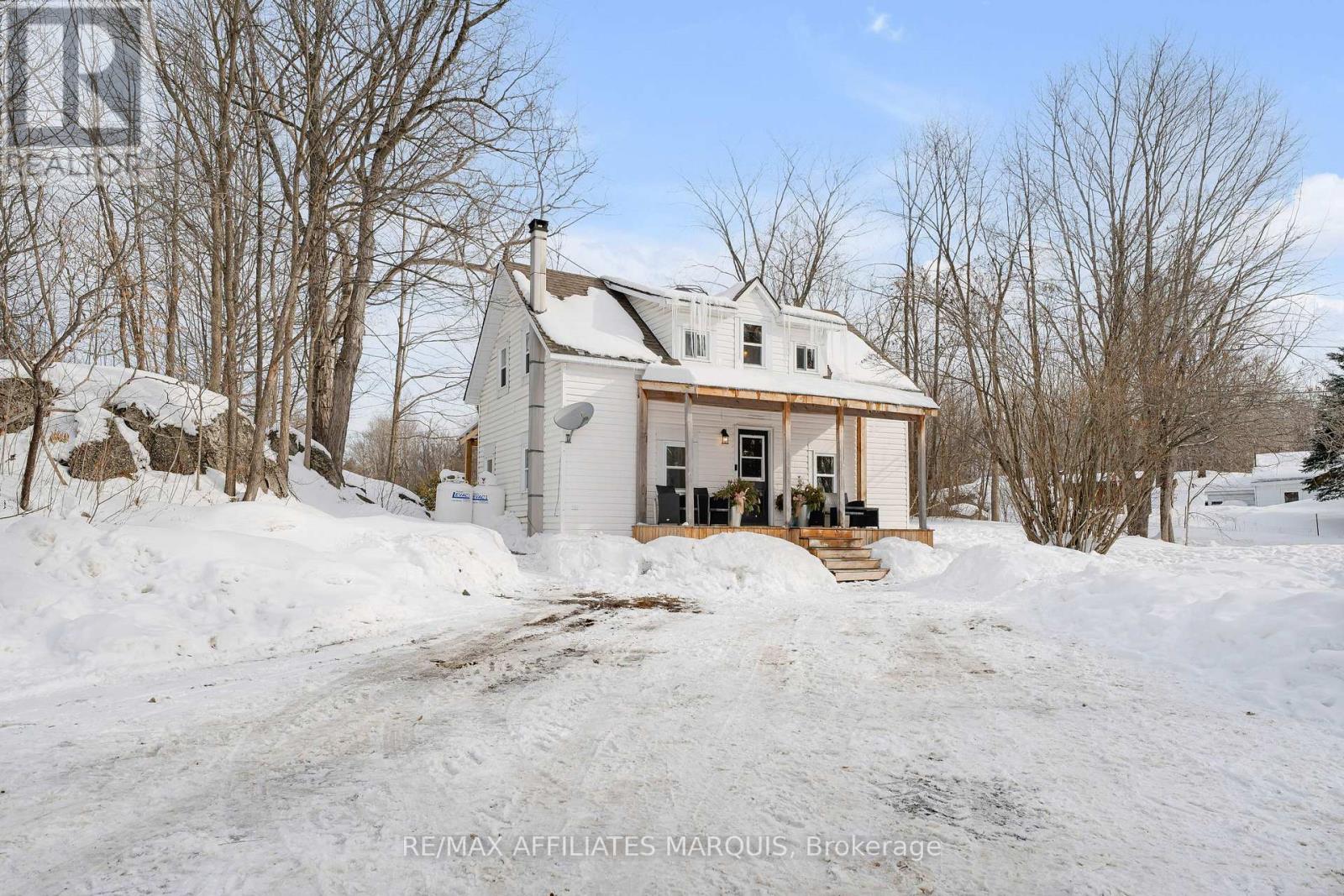 14702 38 Road, Frontenac (Frontenac Centre), Ontario  K0H 2P0 - Photo 2 - X12844456