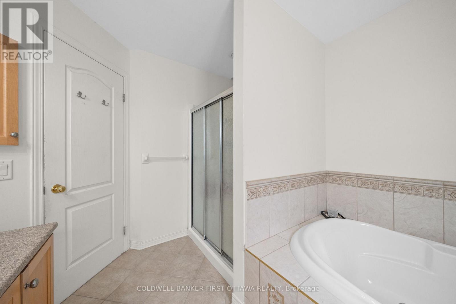 6a Rosetta Avenue, Ottawa, Ontario  K2G 6T5 - Photo 18 - X12844486