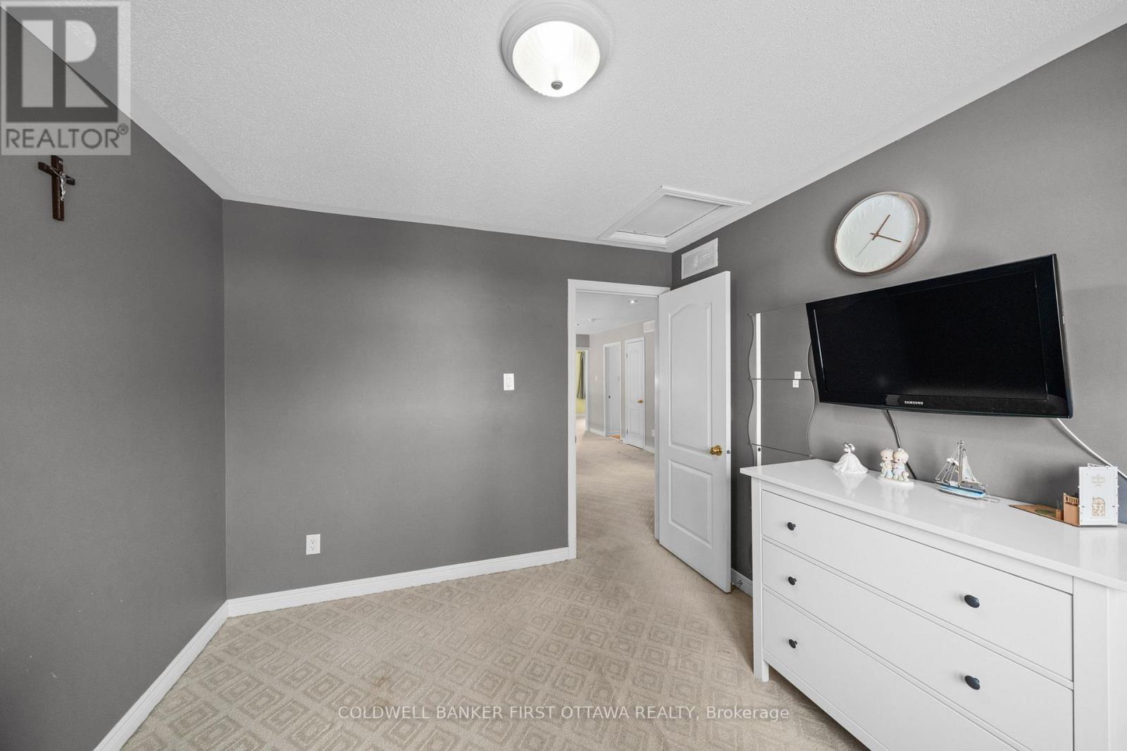 6a Rosetta Avenue, Ottawa, Ontario  K2G 6T5 - Photo 22 - X12844486