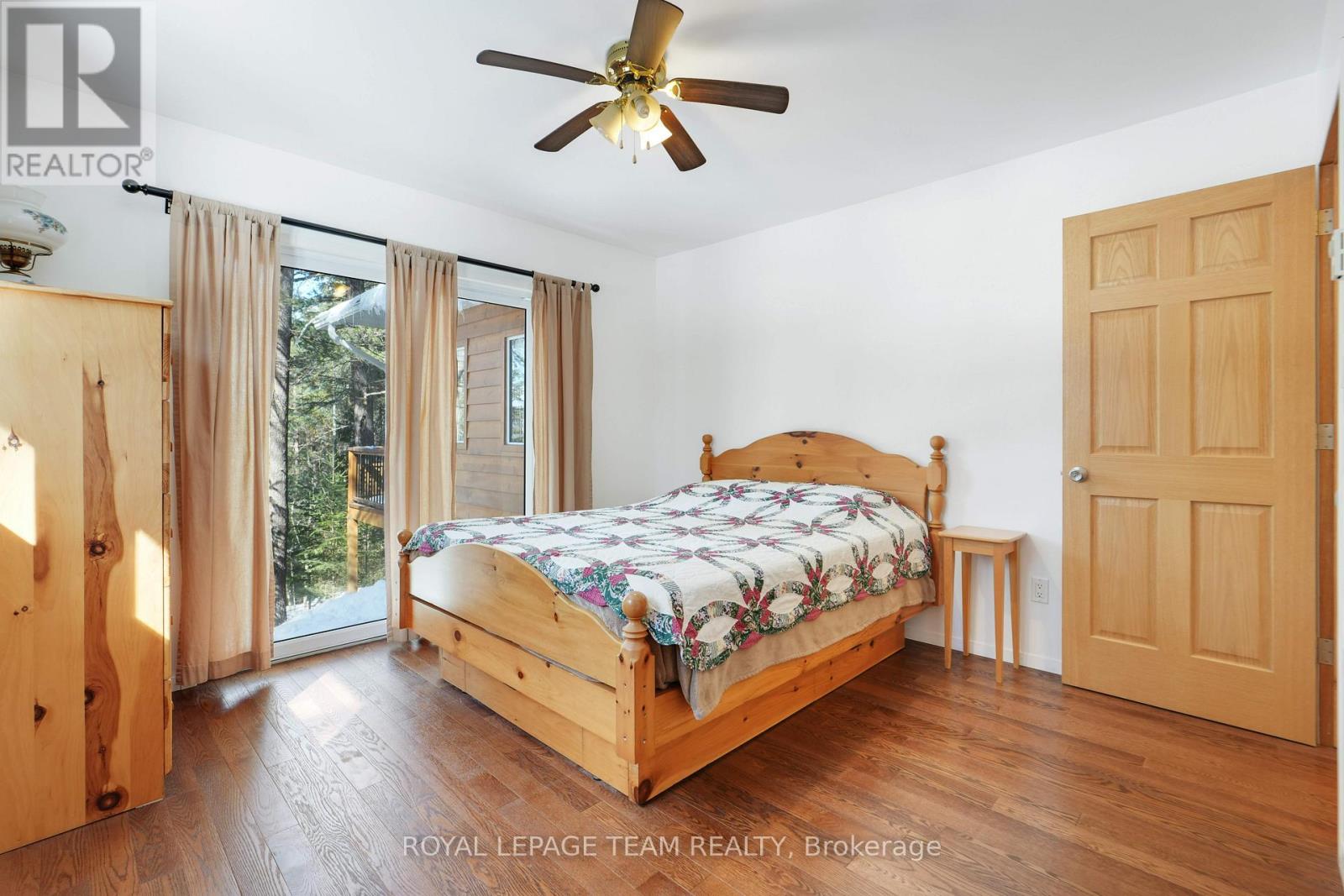 578b Elsie Lane, Greater Madawaska, Ontario  K0J 1H0 - Photo 29 - X12844504