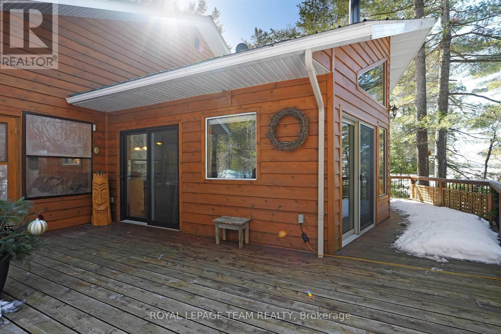 578b Elsie Lane, Greater Madawaska, Ontario  K0J 1H0 - Photo 40 - X12844504