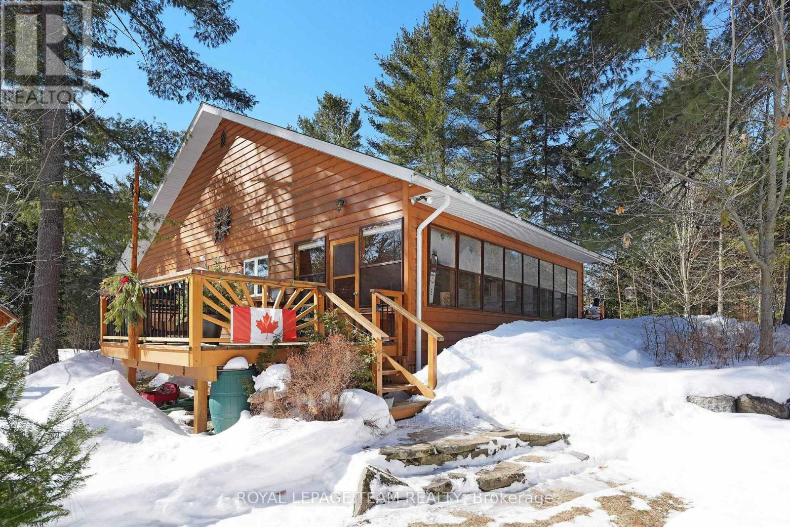 578b Elsie Lane, Greater Madawaska, Ontario  K0J 1H0 - Photo 8 - X12844504