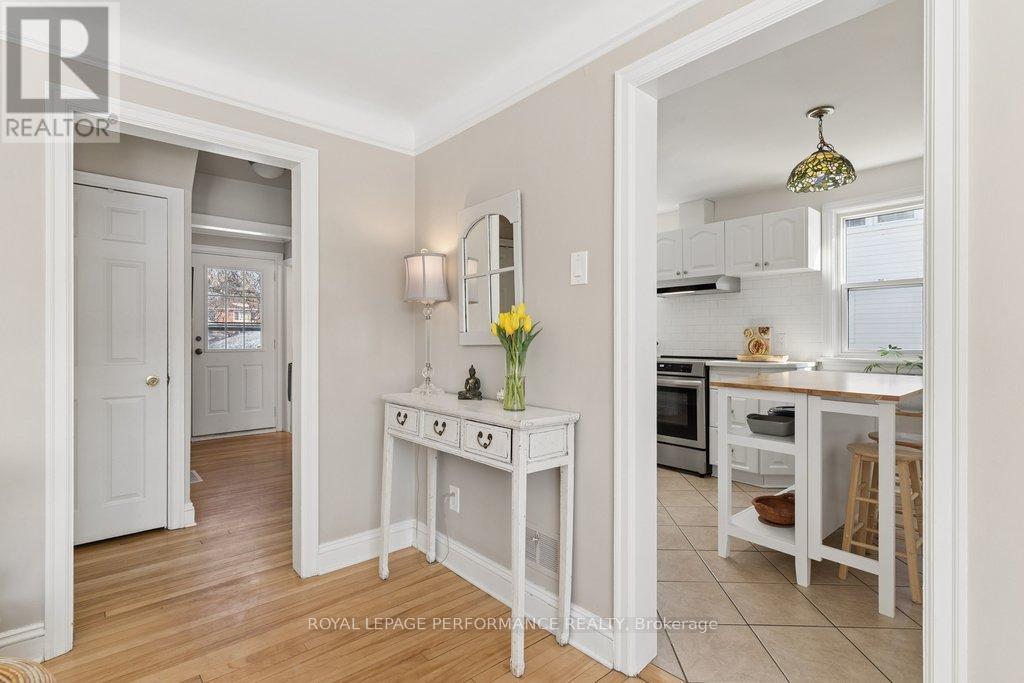 309 Glynn Avenue, Ottawa, Ontario  K1K 1R9 - Photo 5 - X12844530